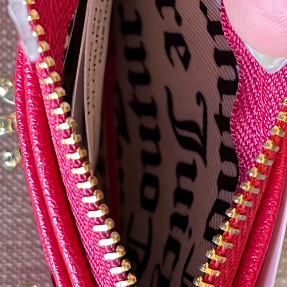 NWT Juicy Couture Small Wallet & Keychain - Picture 3 of 12